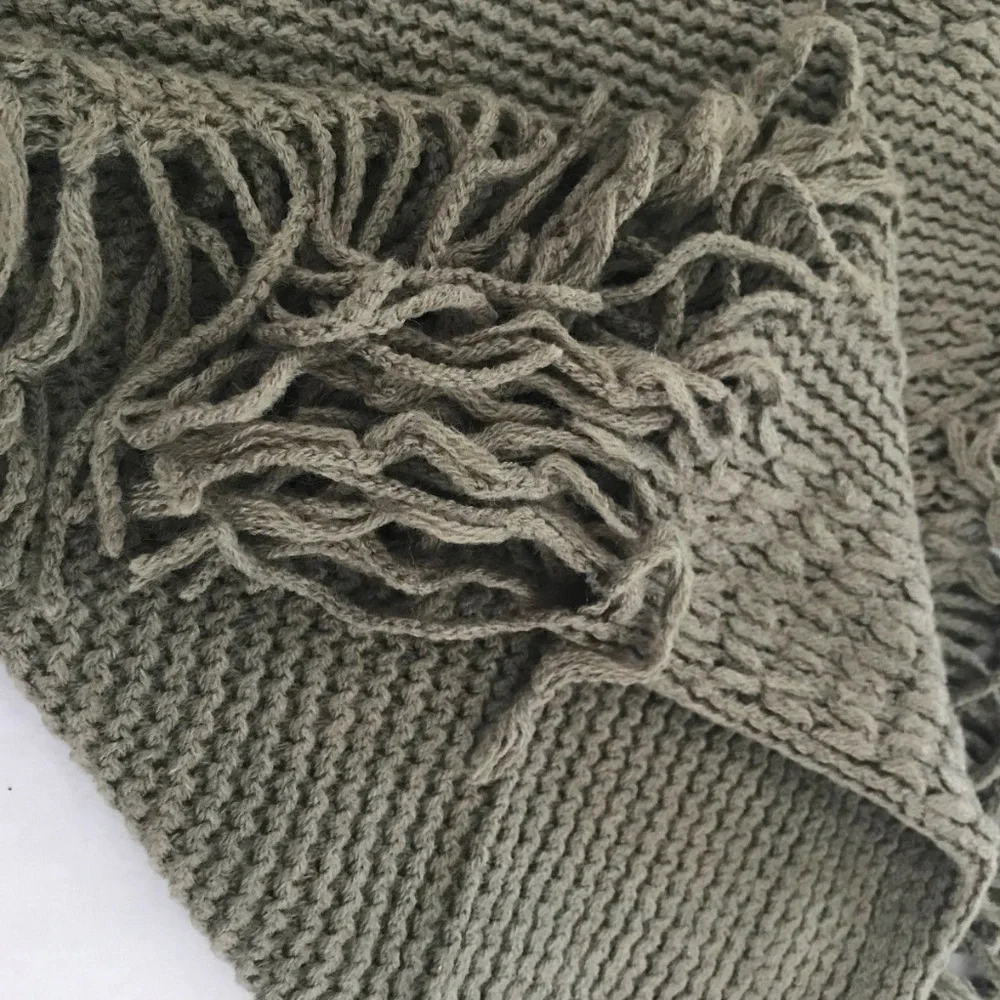 Anthropologie Infinity Loop Scarf Gray Fringed Fun Soft & Cozy
